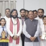 मेधावियों के बीच पहुंचे सीएम साय: सक्ती में टॉपर्स को किया सम्मानित; बोले- “समर्पण, अनुशासन और कठिन परिश्रम ही सफलता की असली चाबी”….NV News
